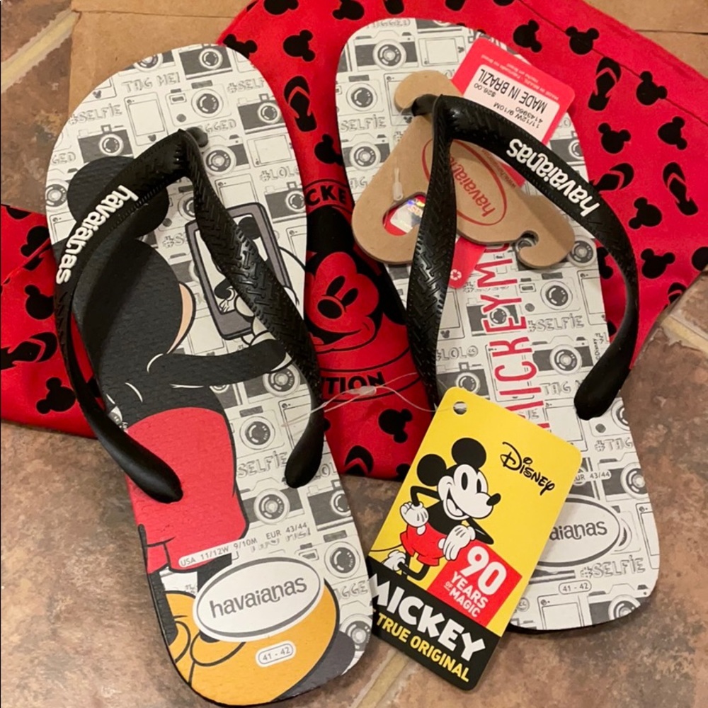 Havaianas Mickey Mouse Special Edition 90th NWT! - Picture 1 of 7